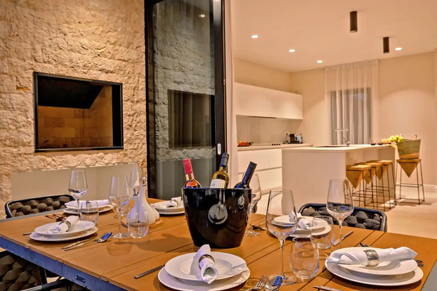 FOTO Luksuz na 'entu'! Zavirite u kuće naših slavnih na obali...