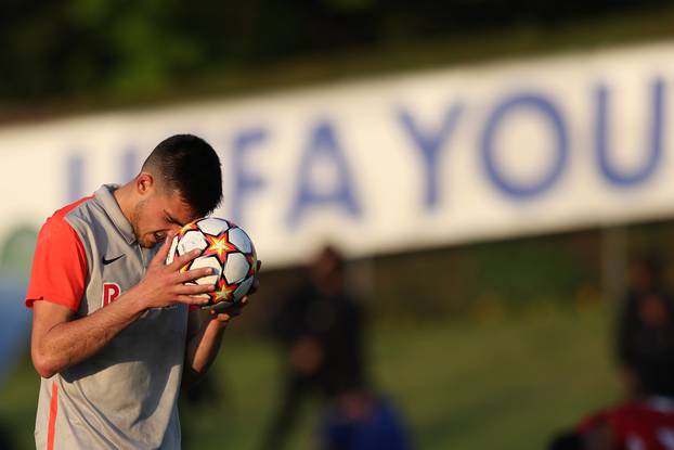 Atletico Madrid U19 v Salzburg U19 - UEFA Youth League - Semi Final - Colovray Sports Centre