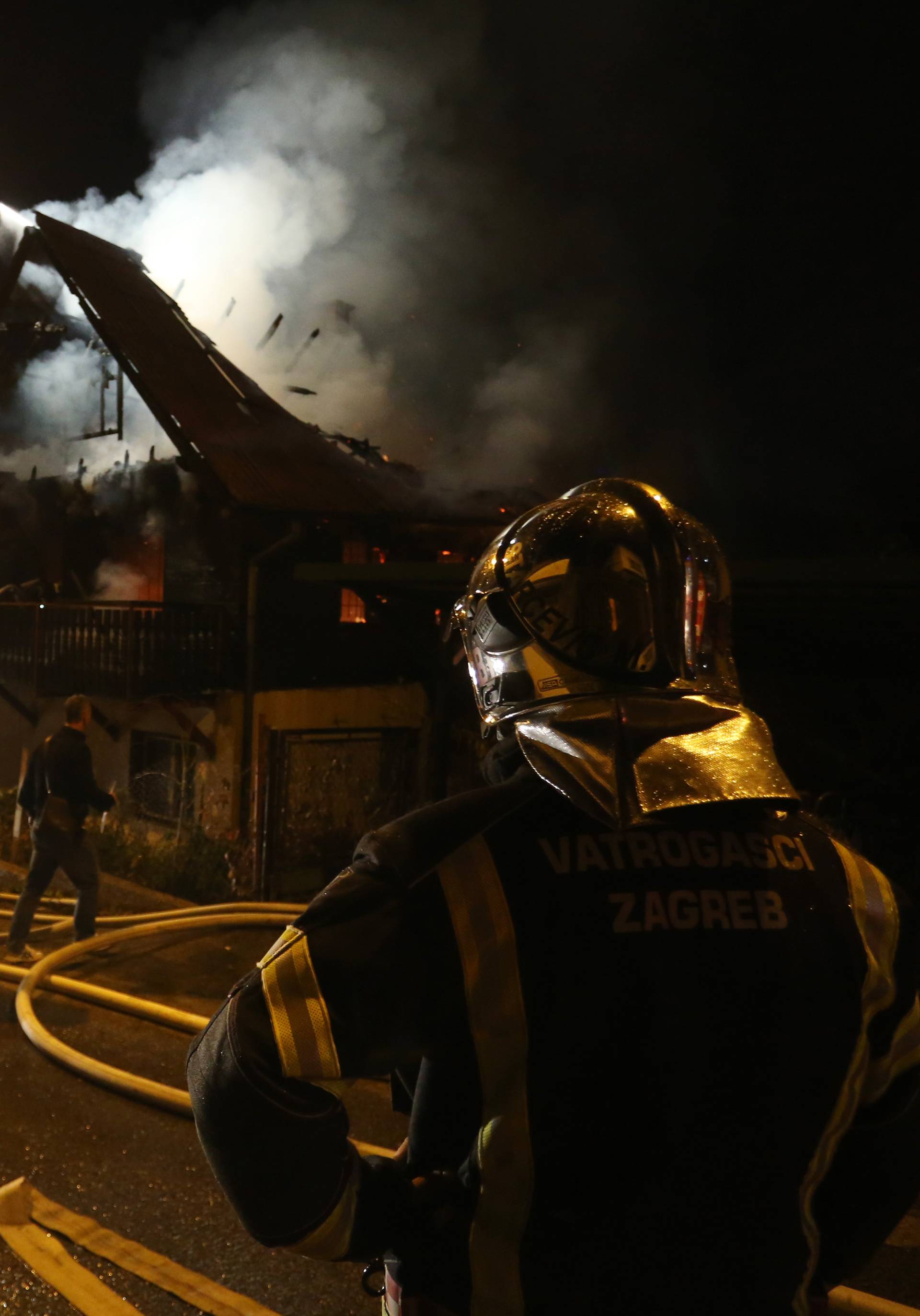 Brzo reagirali: Planula kuća u Zagrebu, nitko nije ozlijeđen