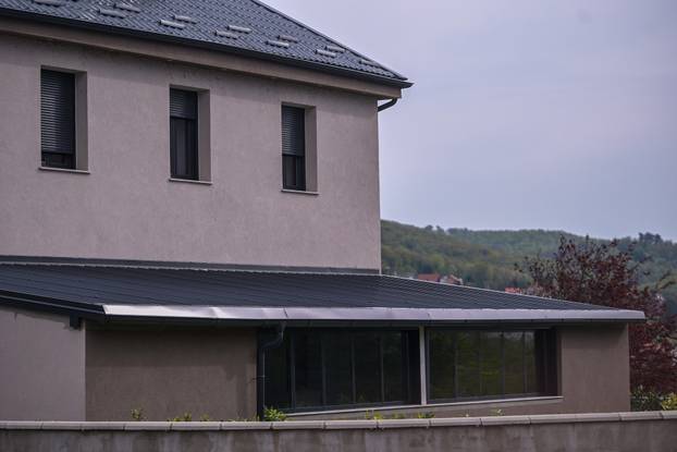 Zagreb: U stanu na Šestinskom trgu ubijen muškarac