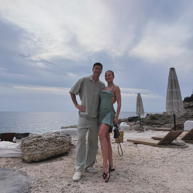 FOTO Neki planinare, drugi se kupaju u luksuzu. Ovako strani poznati sportaši pune baterije