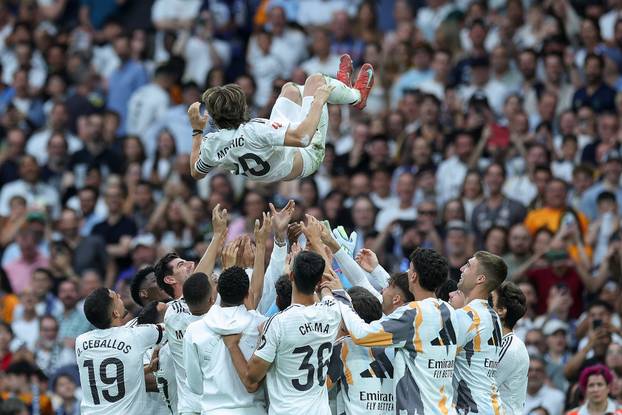 PIXSELL TOP 100 - 2025