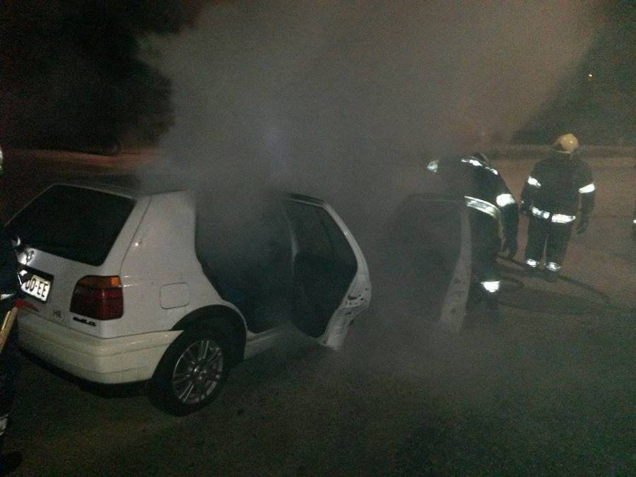 Brza intervencija: Vatrogasci ugasili požar na automobilu