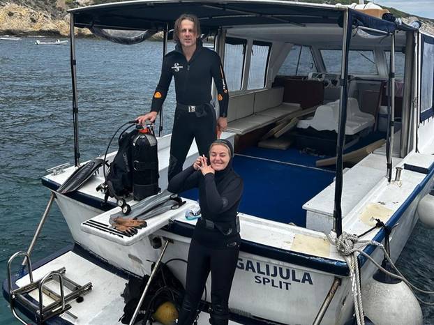 Ronioci i volonteri sudjelovali u eko akciji - čistili su podmorje kod Biševa