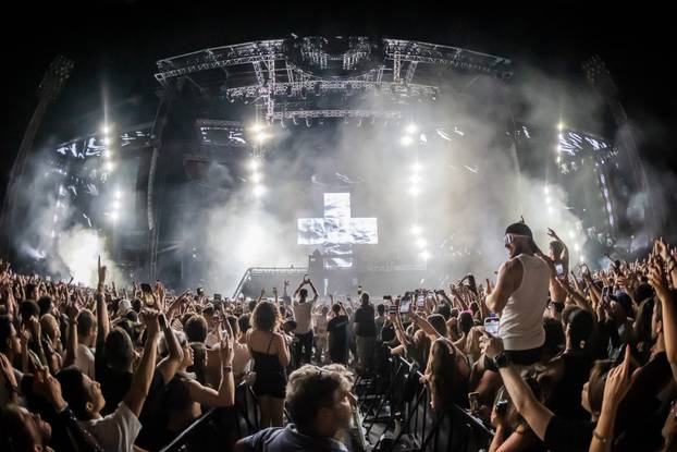 Split - Treca Vecer Ultra Festivala. DJ  Martin Garrix