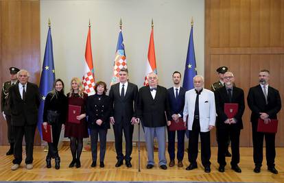 Milanović odlikovao sudionike Hrvatskog proljeća: 'Punog srca borili ste se za ispravno i lijepo'