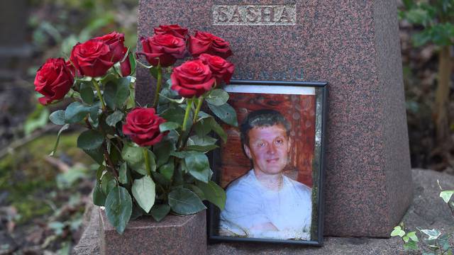 FILE PHOTO: The grave of murdered ex-KGB agent Alexander Litvinenko is seen at Highgate Cemetery in London