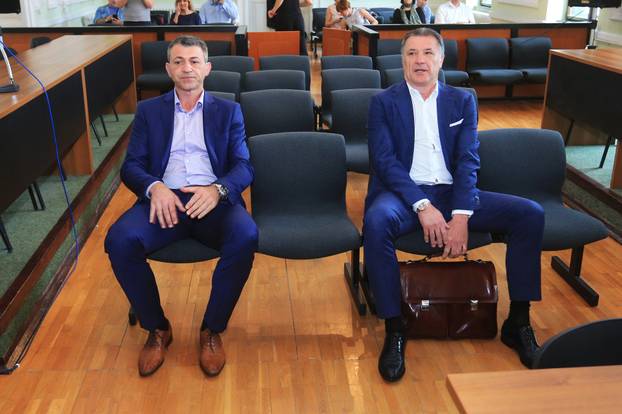 Osijek: Luka Modri? svjedo?io na su?enju bra?i Mami? i ostalima