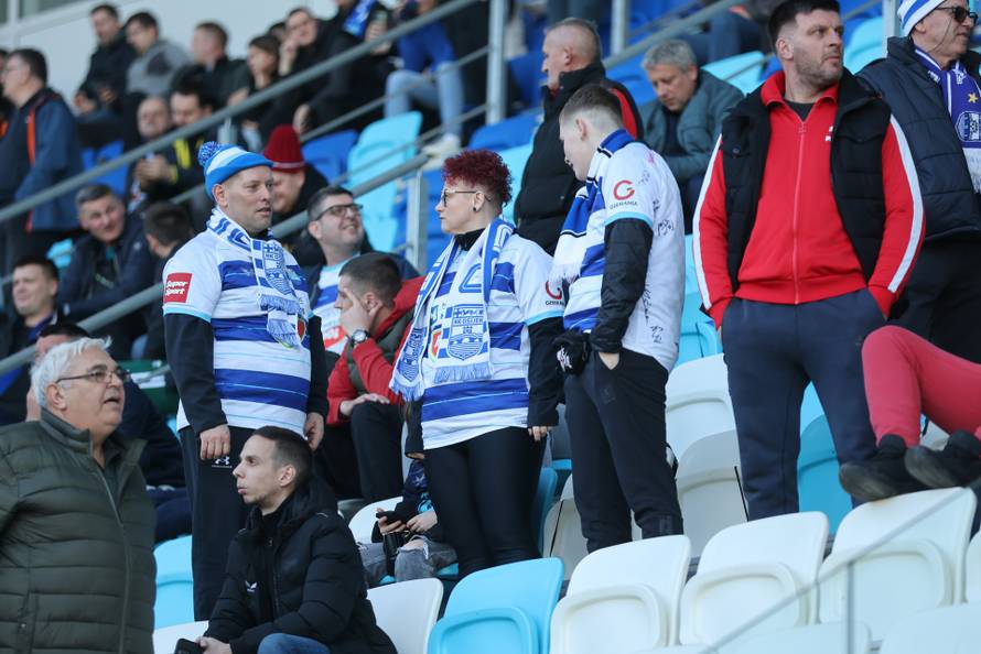 Osijek i Vukovar 1991 sastali se u 24. kolu SuperSport HNL-a.