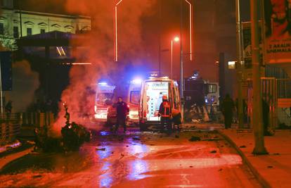 Bombe kod stadiona: Poginulo 38 ljudi, ranjeno najmanje 166