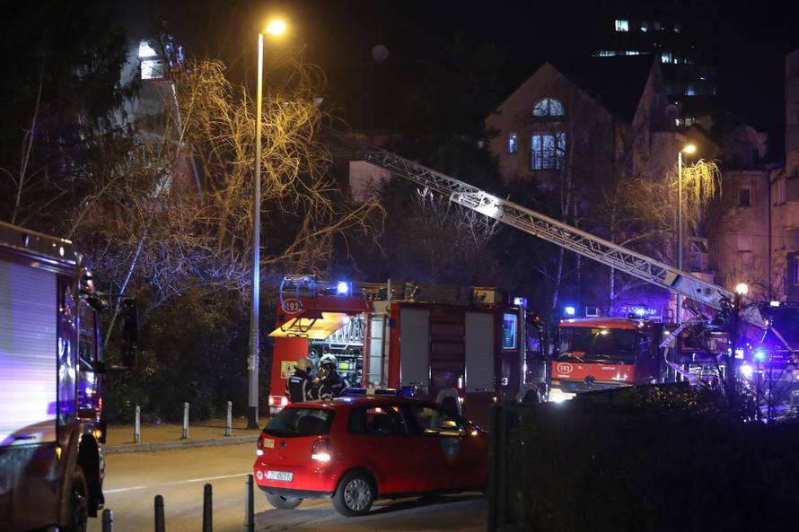 Video: Gorio kultni restoran u Zagrebu, čovjeka odvezla Hitna