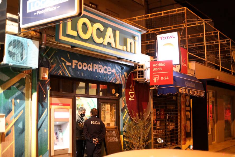 Split: U Vukovarskoj ulici zaposlenik fast fooda uboden škarama u vrat, počinitelj uhićen