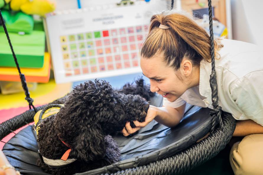 Split: Terapijski pas Dora i terapeutkinja Matea Vidak