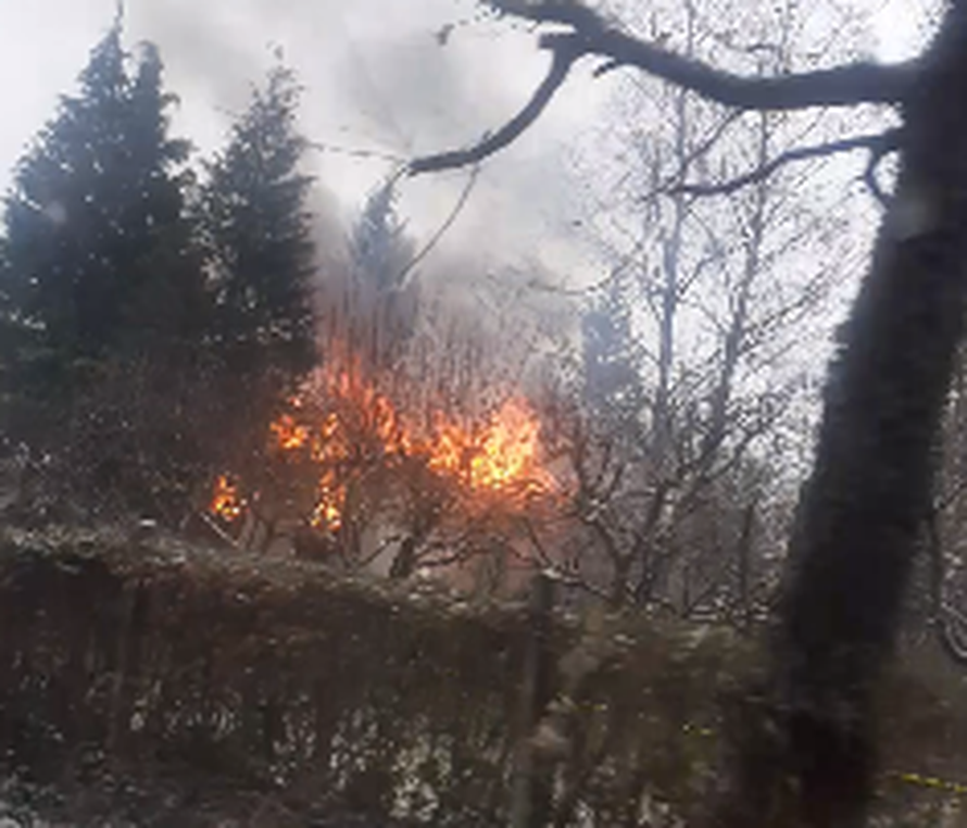 Planula je vikendica u Velikoj Buni, vatrogasci odmah gasili
