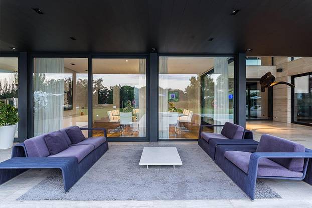 FOTO Luksuzni dom Modrićevih od 12 milijuna eura: 13 soba, kino, garaža za 10 automobila...