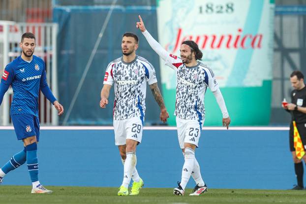 Zagreb: Hajduk u nadoknadi golom Krovinovića izjednačio protiv Dinama