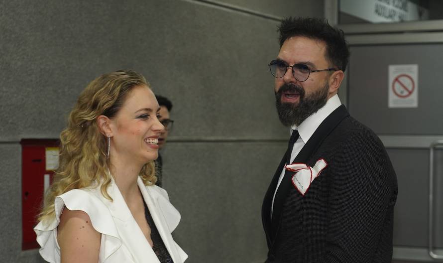 Hana Huljić se pojavila u Beogradu kao podrška suprugu 