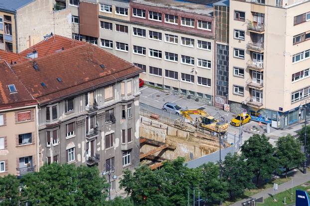 Zagreb: Pogled sa Zagrebačke katedrale na centar grada