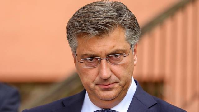 PES osudio 'neutemeljene tvrdnje' Plenkovića o socijalistima i Schengenu