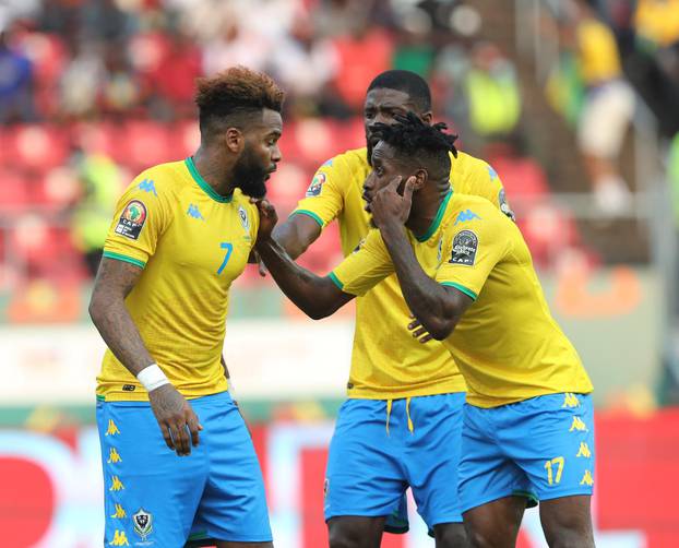 Football - 2021 Africa Cup of Nations - Finals - Last 16 - Gabon v Burkina Faso - Limbe - Cameroon