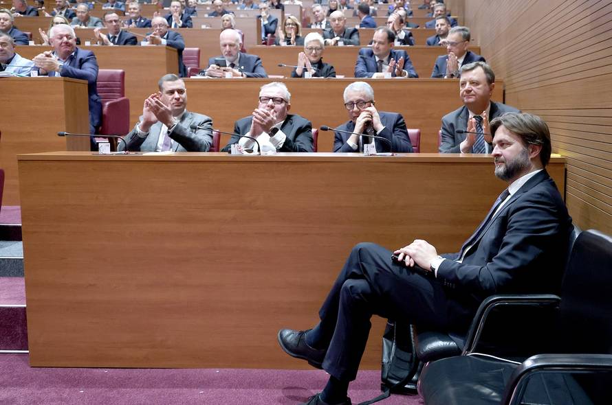 Zagreb: Sabor potvrdio Tomislava Ćorića kao novog ministra financija