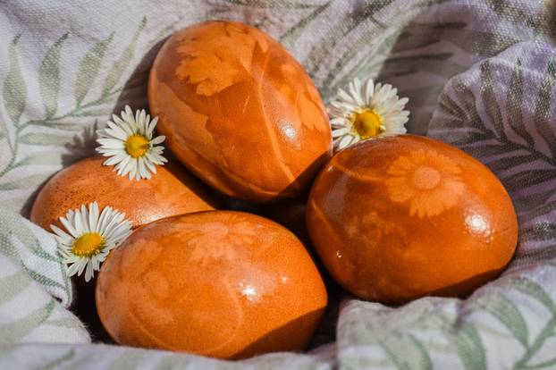 Zagreb: Tradicionalno bojanje uskršnjih jaja