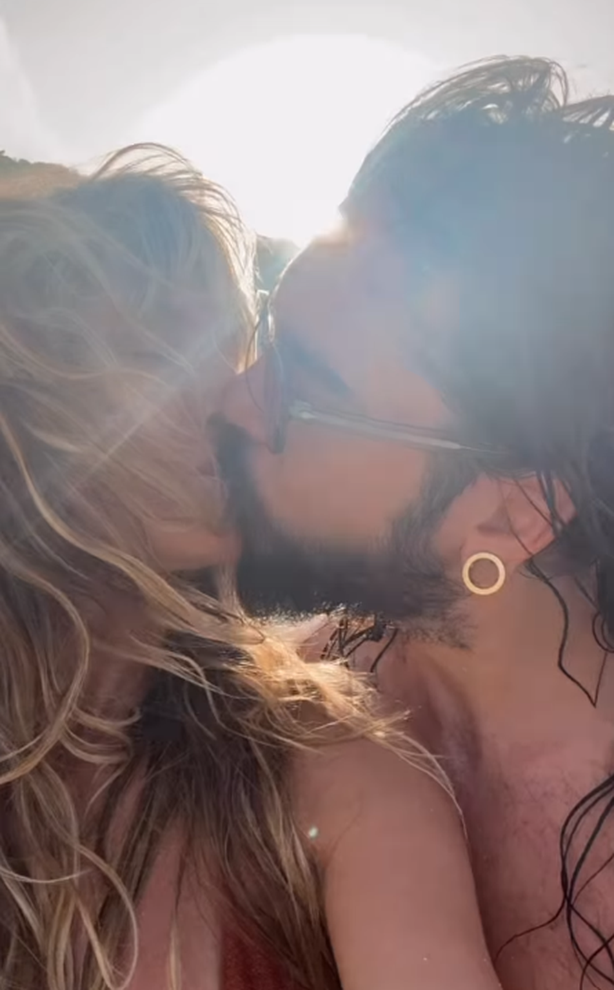 Heidi Klum pozirala je potpuno gola na plaži: Zaludila fanove!