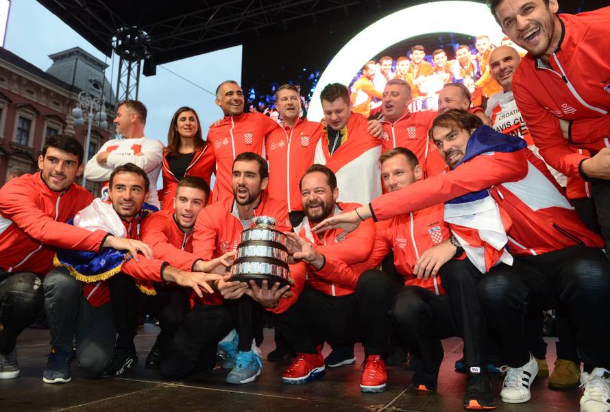 Grad s petoricom izbornika: Ne filozofiramo puno, fajteri smo!