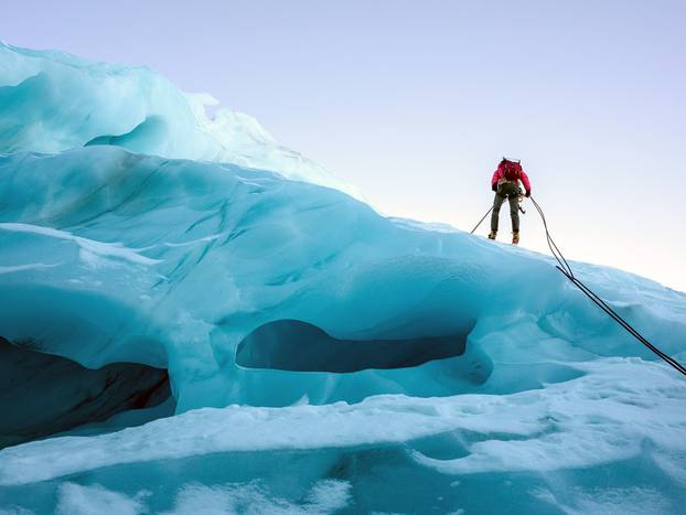 Ice Crevasse jump