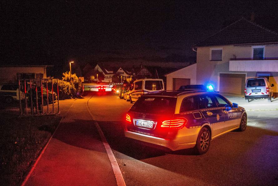 Drei Tote nach SchÃ¼ssen in Wohnhaus