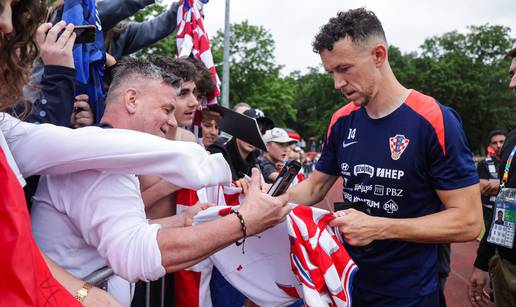 VIDEO Panika zbog Perišića: Ostao je ležati nakon duela! Jedan 'vatreni' napustio trening