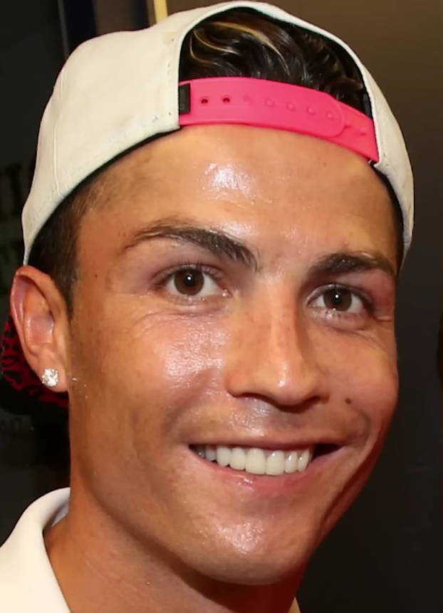 FOTO Od 'krezubog klinca' do ugovora od pola milijarde eura. Ovako se mijenjao Cristiano