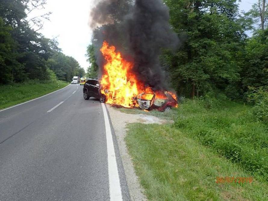 Užas kod Čakovca: Auti gorjeli, tata i dijete se bore za život...