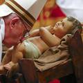 Papa: Ljudi su opsjednuti sami sobom, darovima, proslavama
