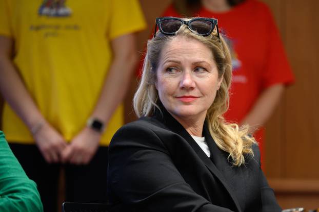 Zagreb: U NSK održano predstavljanje programa 28. Terezijane