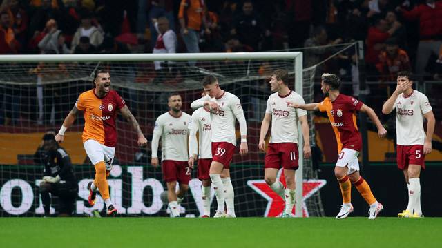 Champions League - Group A - Galatasaray v Manchester United