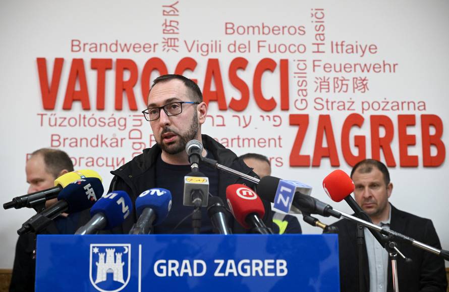Zagreb: Izvanredna konferencija za medije gradonačelnika Zagreba Tomislava Tomaševića