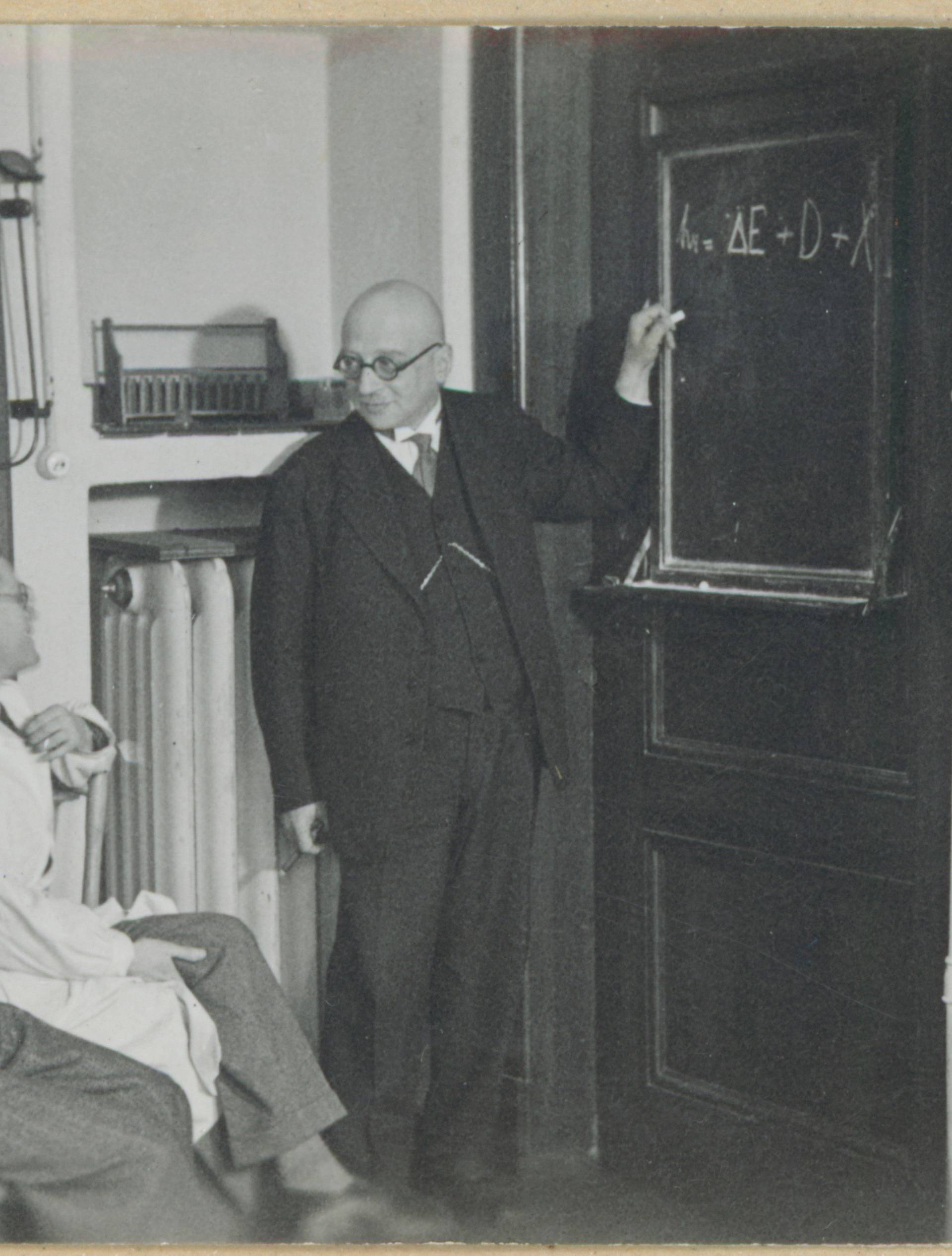 Fritz Haber bei Vorlesung / Foto