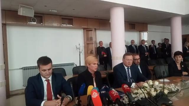 Kolinda u Sl. Brodu: Žao mi je zbog svega, izražavam sućut