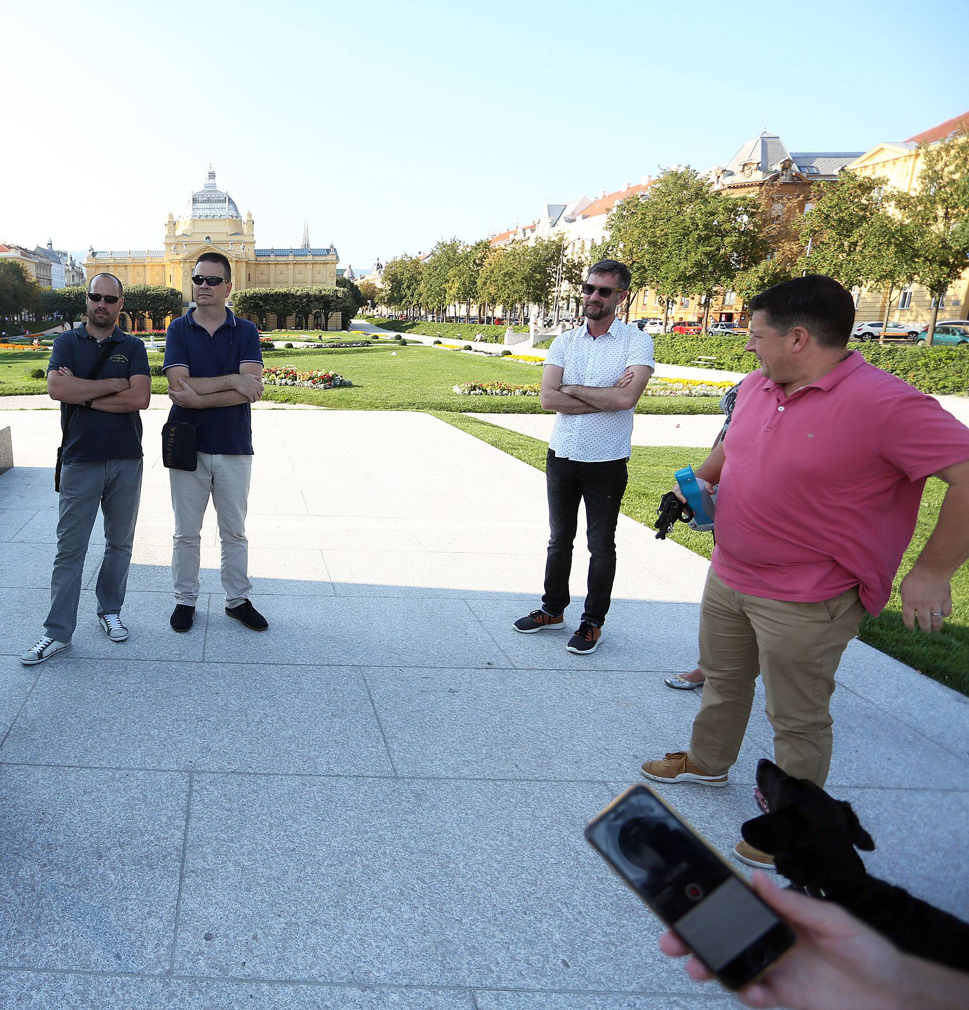 Život na ulici: Mile je pokazao Zagreb kako ga vide beskućnici