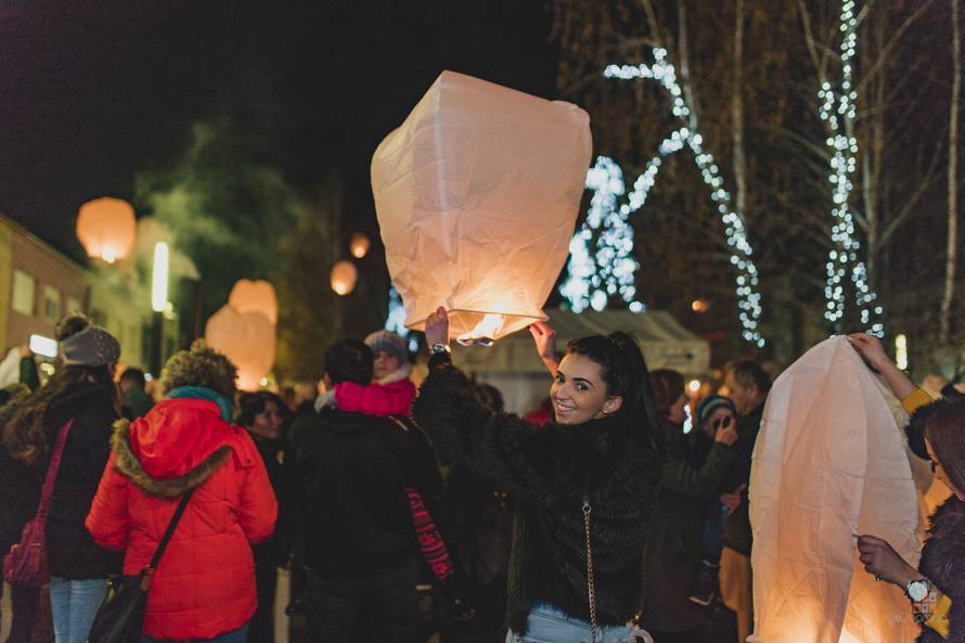 Advent u Slavoniji i Baranji: Bal lipicanaca, virtualne igre...