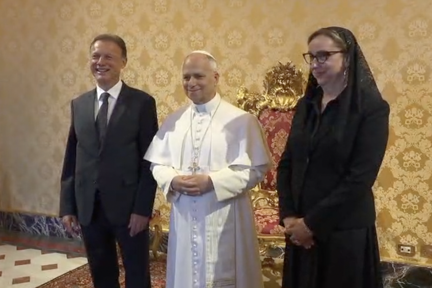Papa primio Gordana Jandrokovi&cacute;a i suprugu Sonju