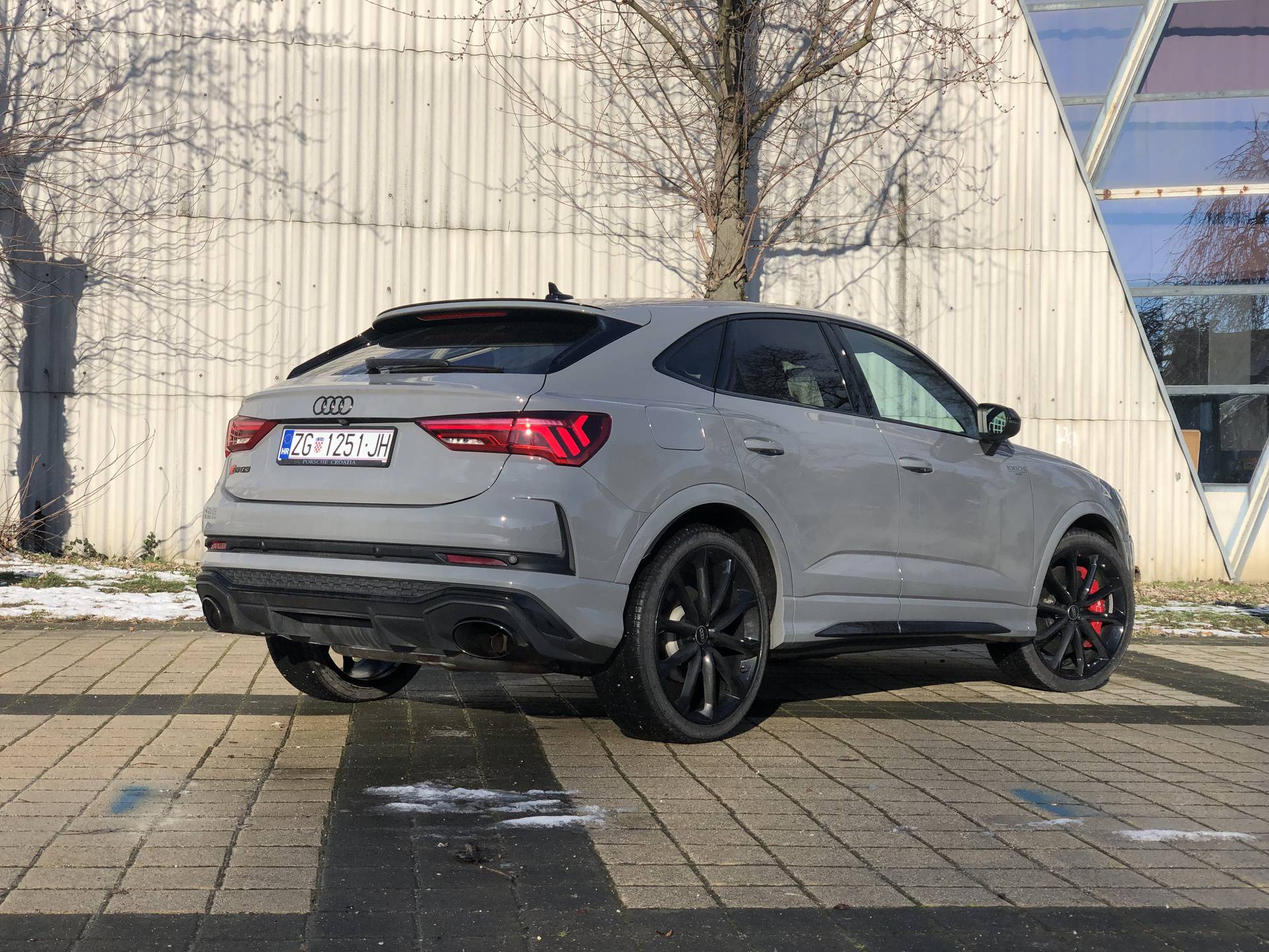 Audi RS Q3 Sportback na testu: Zvijer s pet cilindara i 400 KS