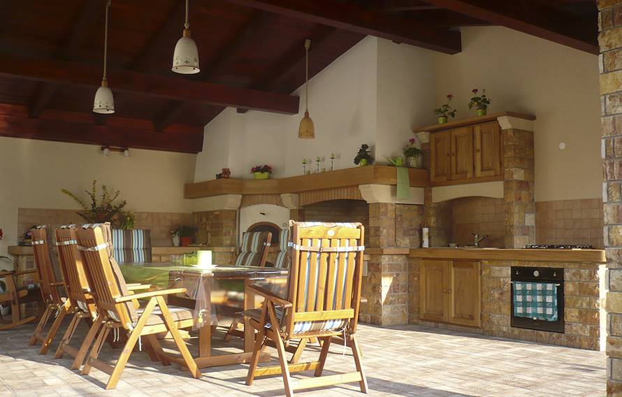 Želite roštilj u dvorištu? Razmislite o 5 važnih pitanja