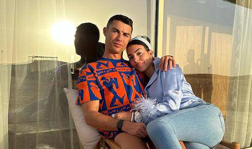 Georgina Rodriguez priznala: 'Ronaldo ne kuha, ja ponekad. Imamo kuhara koji to radi...'