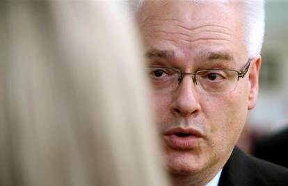 Ivo Josipović oštro o Kolindi: "Ona ne može, ne zna i neće"