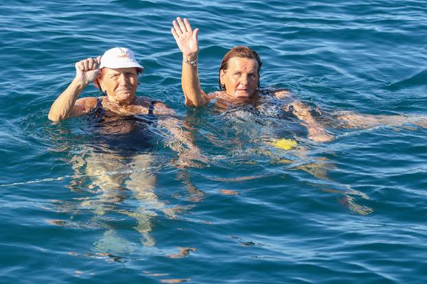 Održana plivačka manifestacija Porečki delfin