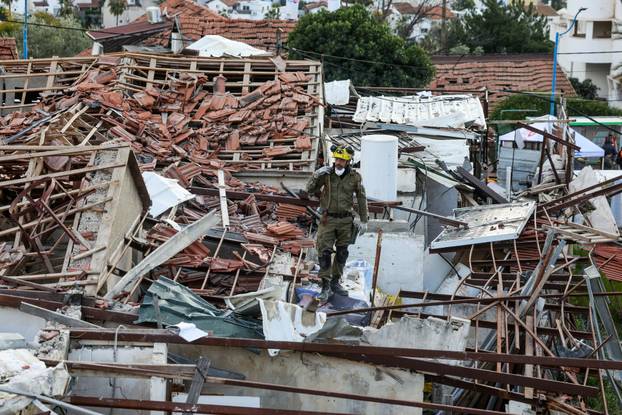Aftermath of an Iranian strike in Beit Shemesh