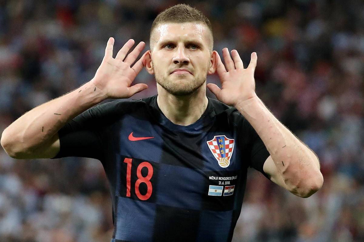 Ante, javi da su te hakirali jer kredite si ispucao i kod navijača