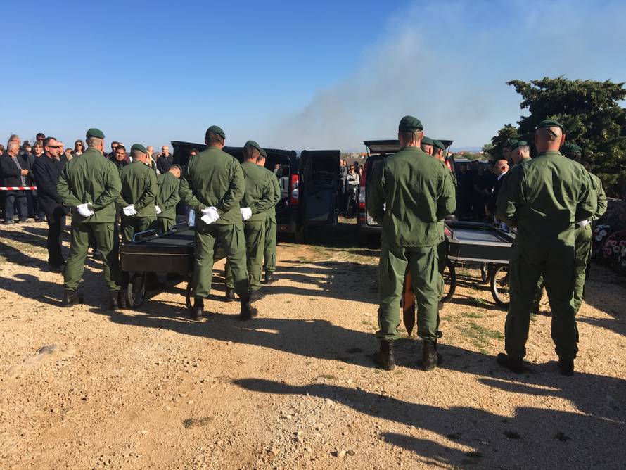Tuga u Čistoj Velikoj: Pokopani okrutno ubijeni Marin i Silvana